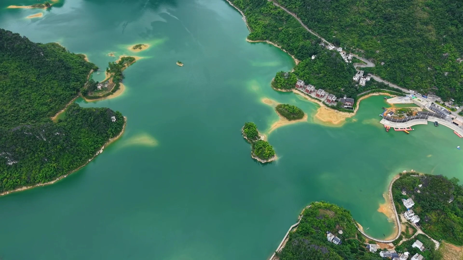 浩坤湖航拍视角景色 (34)