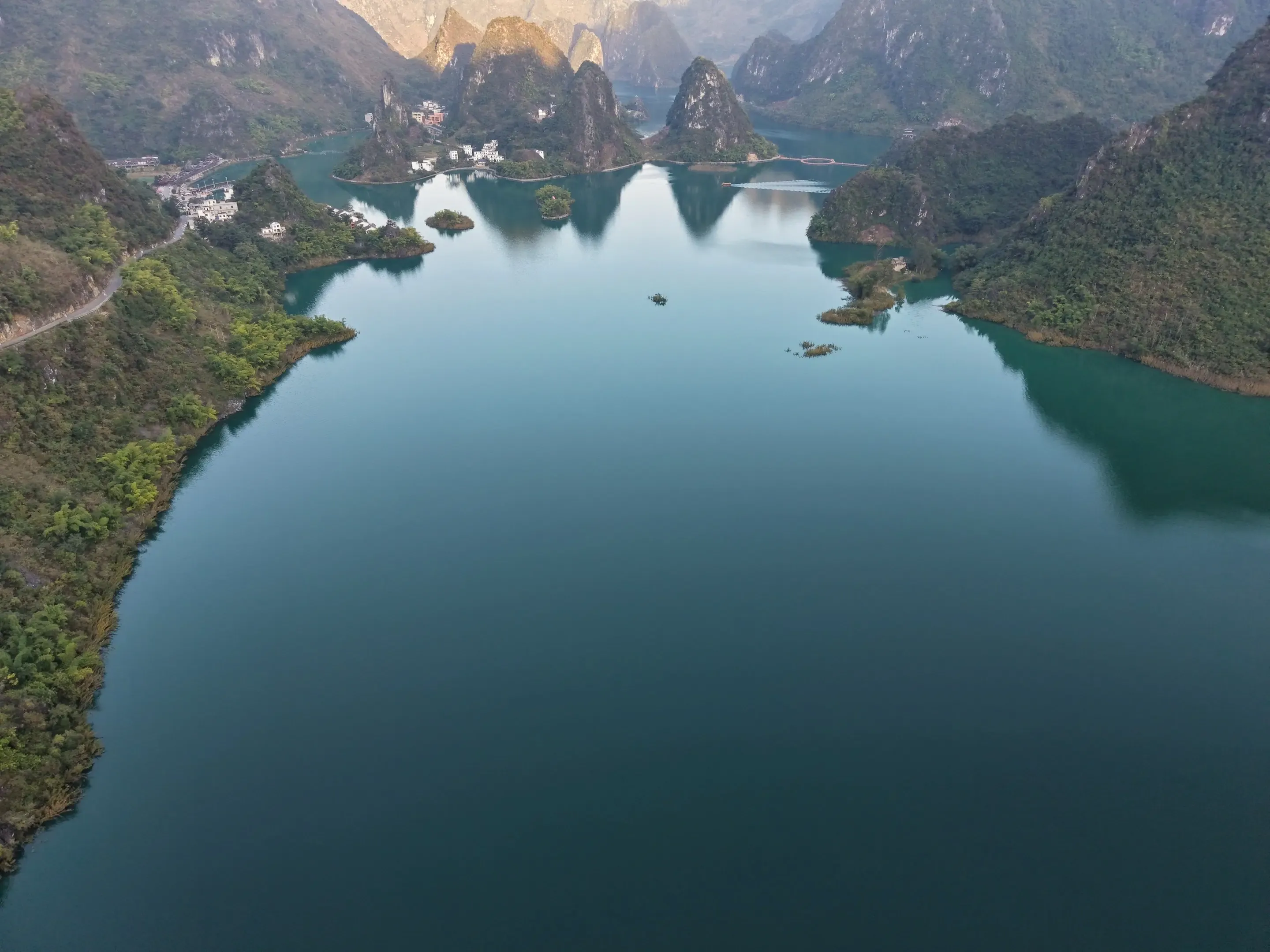 浩坤湖航拍视角景色 (12)