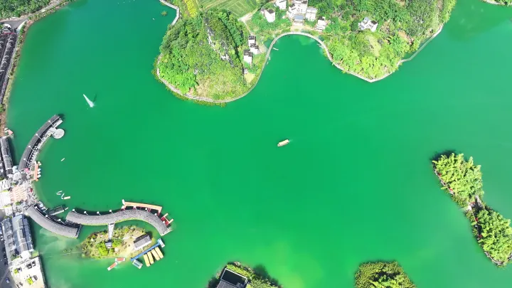 浩坤湖航拍视角景色 (14)