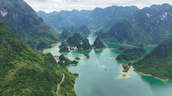 浩坤湖航拍视角景色 (32)