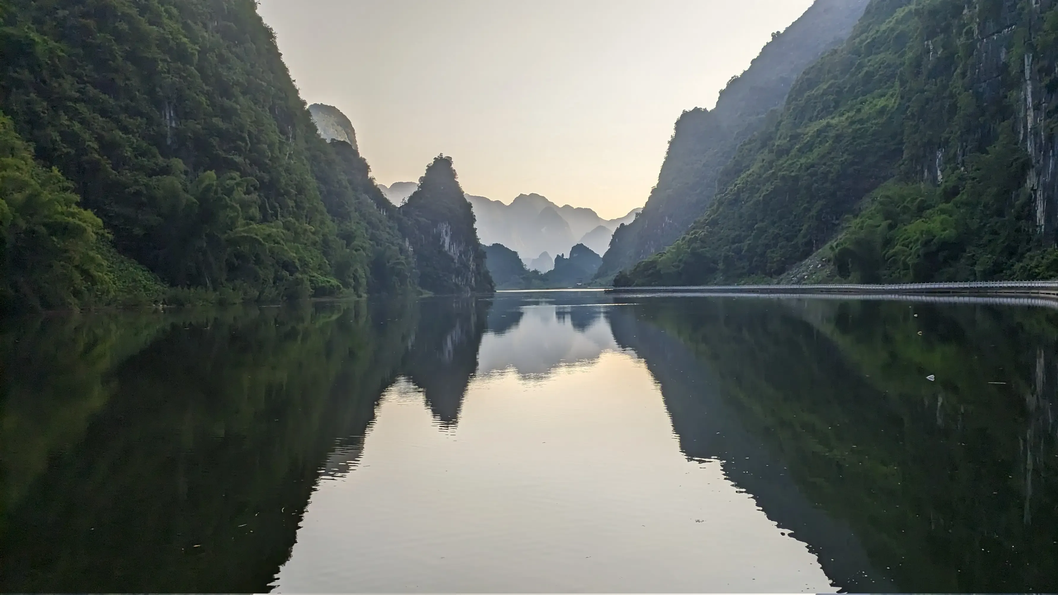 浩坤湖骑行栈道景色 (10)