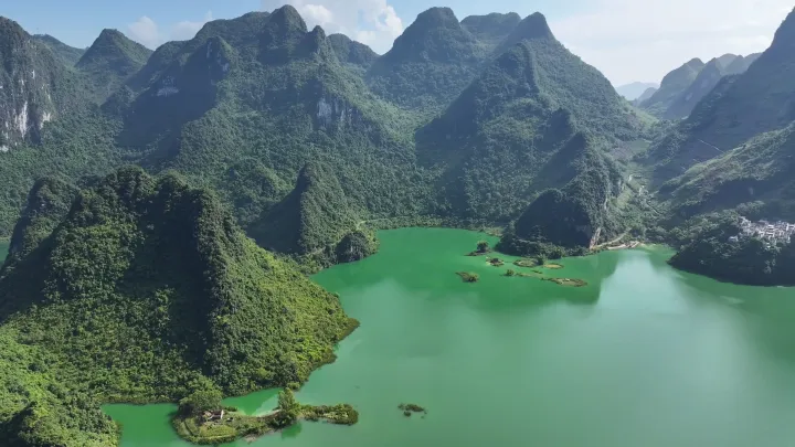 浩坤湖航拍视角景色 (18)