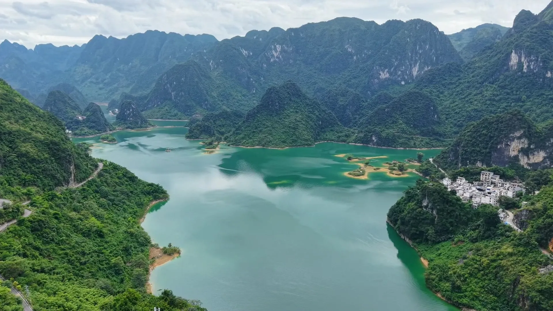 浩坤湖航拍视角景色 (30)